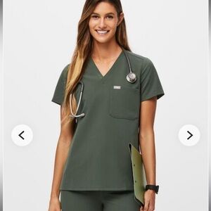 FIGS scrub top